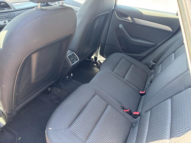 Audi Q3 1.4 TFSI CoD Automaat Sport Pro Line Trekhaak / Camera / Navigatie