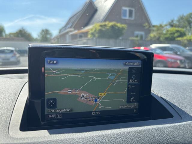 Audi Q3 1.4 TFSI CoD Automaat Sport Pro Line Trekhaak / Camera / Navigatie