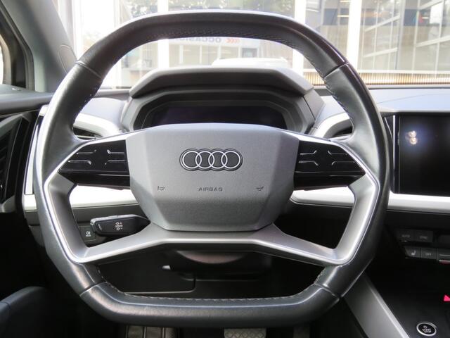 Audi Q4 35 LAUNCH ED. 55 KWH / 19 Inch / Stoelverw. / Elec. klep / BOVAG garantie