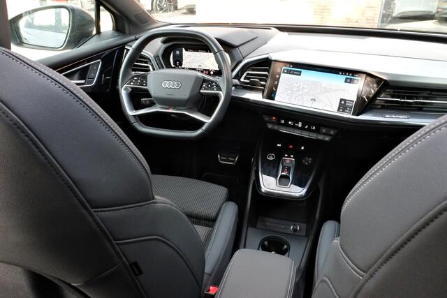 Audi Q4 Sportback e-tron 50 quattro S edition 77 kWh Trekhaak, Panoramadak
