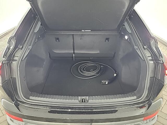 Audi Q4 Sportback e-tron 40 Launch edition Advanced Plus 77 kWh | S-Line | Sonos | Stoelverwarming | Adaptive Cruise Control | Camera | Apple Carplay | Navigatie | Keyless | RS Seats | Leer | Matrix LED |