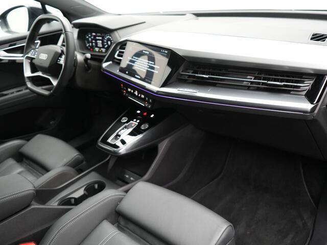 Audi Q4 Sportback e-tron 40 S edition 204pk | Panodak | Adaptive Cruise | Lederen Sportstoelen Verwarmd | Head Up | Matrix LED | Camera | Keyless | Sfeerverlichting | Apple Carplay |