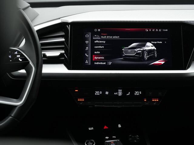 Audi Q4 Sportback e-tron 40 Launch edition 77 kWh 204 pk | Panoramadak | Leder | Achteruitrijcamera | Stoelverwarming
