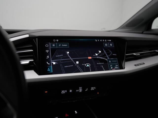 Audi Q4 Sportback e-tron 35 S-Line 55 kWh 170 pk | Matrix LED | Navigatie | Achteruitrijcamera | Stoelverwarming | Adaptive Cruise