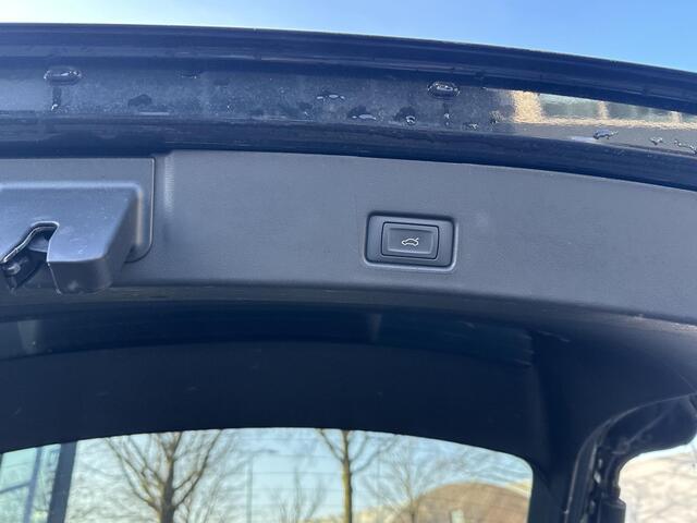 Audi Q4 Sportback e-tron 50 quattro S edition 77 kWh S-LINE BINNEN + BUITEN| SOH 93% | LEER |MATRIX LED| ADAPTIVE CRUISE CONTROL | ELEKTRISCHE ACHTERKLEP| CAMERA| 21 INCH!