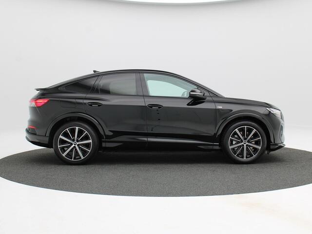 Audi Q4 Sportback e-tron 45 quattro S Edition Competition 82 kWh | Privacy glas | Trekhaak | 20 inch | Verwarmd stuurwiel | Matrix Led |