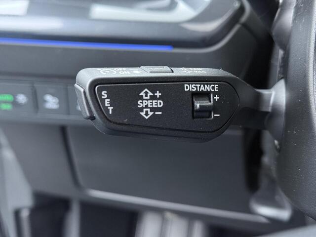 Audi Q4 Sportback e-tron 45 quattro S Edition 82 kWh | 286 PK | SoH 100% | Trekhaak | Panoramadak | Warmtepomp | Head-up display | S line | Fabrieksgarantie tot 02/2030 of 100.000km |