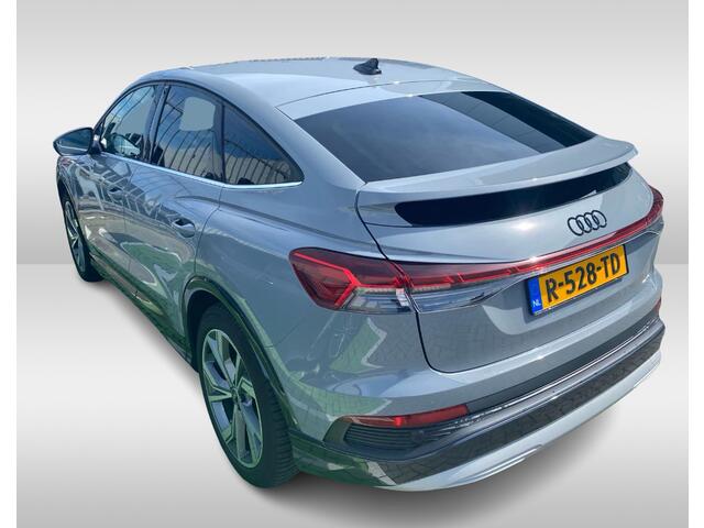Audi Q4 Sportback e-tron 40 Advanced edition 77 kWh / Trekhaak / Camera / Head-up / CarPlay / 18'' / Keyless / Dodehoek / Stoelverwarming / DAB / ACC