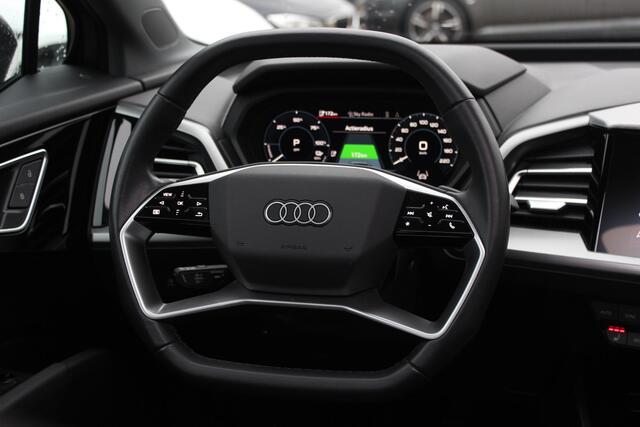 Audi Q4 Sportback e-tron 40 Advanced edition 77 kWh / Trekhaak / Camera / Head-up / CarPlay / 18'' / Keyless / Dodehoek / Stoelverwarming / DAB / ACC