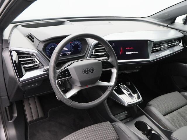 Audi Q4 Sportback e-tron 45 S Edition 82 kWh 286 Pk | Stoelverwarming | Trekhaak | Matrix LED | Adaptive Cruise | 20 Inch | 8.466 Km !!