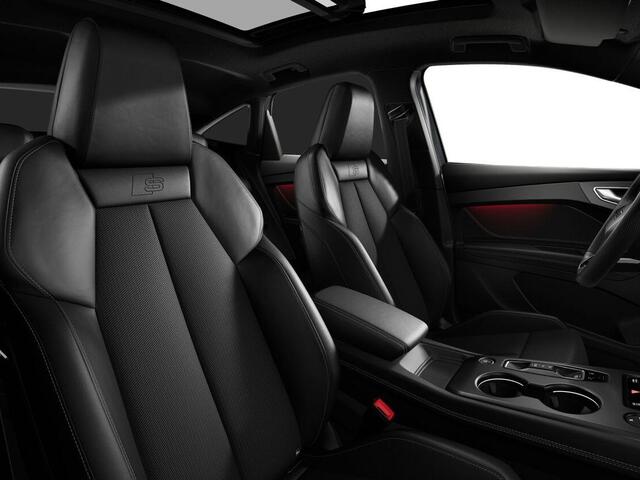 Audi Q4 Sportback e-tron S edition performance 286 PK · Tech plus · Trekhaak elek. wegklapbaar · MMi experience pro