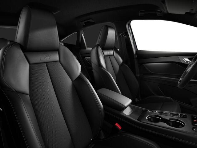 Audi Q4 Sportback e-tron S edition performance 286 PK · Trekhaak elek. wegklapbaar · Exterieurpakket zwart · Lendensteunen