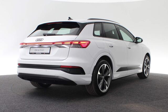 Audi Q4 e-tron S Edition 45 286pk | Assistentiepakket Plus | Veiligheidspakket Plus | Optiekpakket zwart plus