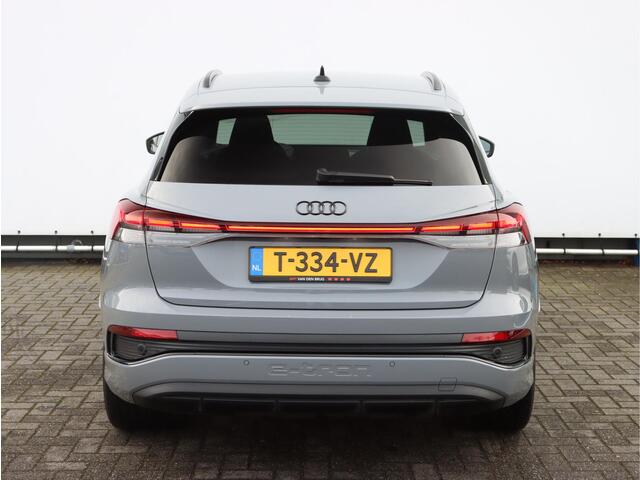Audi Q4 e-tron 40 | S edition 77 kWh | 150 kW/204pk | Matrix LED | MMI navigatie plus | Donker glas achter | Zwart optiek |