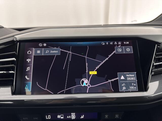 Audi Q4 e-tron 40 S edition 77 kWh S-Line [ 3-Fase ] (INCL.BTW) *HEAT-PUMP | 1/2LEATHER | MATRIX-LED | ADAPTIVE-CRUISE | AMBIENT-LIGHT | DIGI-COCKPIT | AUDI-SOUND | DAB+ | KEYLESS | CAMERA | SPORT-SEATS | 20''ALU*