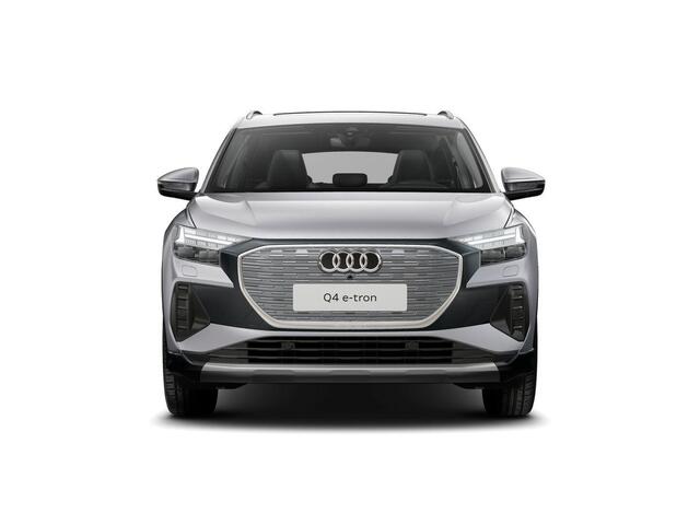 Audi Q4 e-tron 45 quattro Advanced edition 286 PK · Glazen panoramadak · 20" LM Velgen · Elektrisch wegklapbare trekhaak