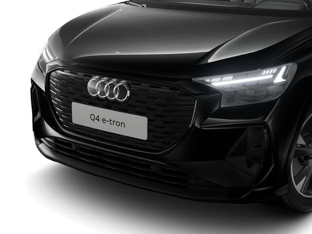 Audi Q4 e-tron 45 quattro S Edition 286 PK · Elek. wegklapbare trekhaak · Glazen panoramadak · Assistentiepakket plus · Comfortpakket