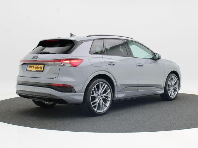 Audi Q4 e-tron | 45 quattro | S Edition 82 kWh | 4000 VOORDEEL!!!| Zwart optiek | 21 inch velgen | Privacyglas