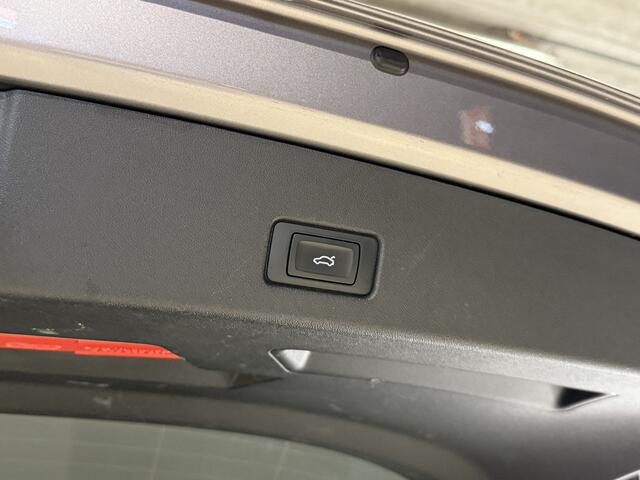 Audi Q4 e-tron 40 Launch edition 77 kWh | Apple Carplay | Keyless | Elek. klep | Full LED | Stoelverwarming