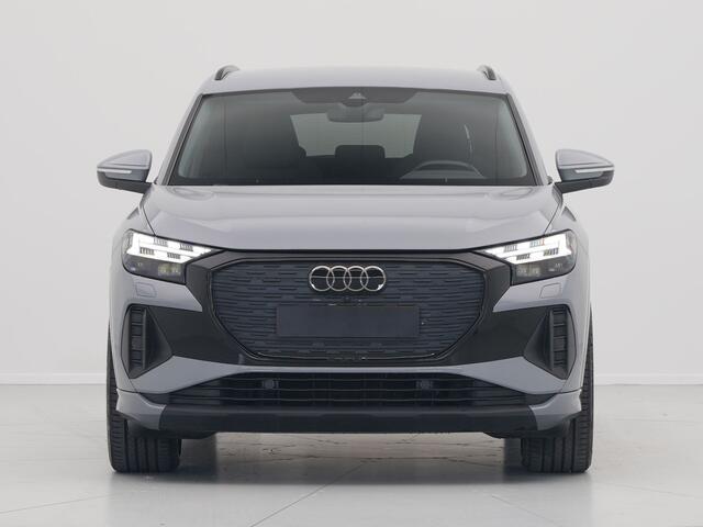 Audi Q4 e-tron 35 Launch edition Advanced 55 kWh Navigatie Pdc Stoelverwarming Cruise 86