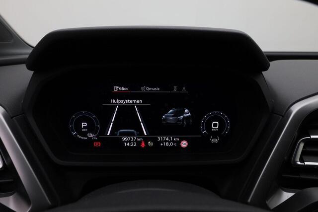 Audi Q4 e-tron 40 Launch edition Advanced 77 kWh / 204 pk | Warmtepomp | Matrix LED | Verwarmbare voorruit | Head-up display | Achteruitrijcamera | Stoelverwarming | Side-assist |