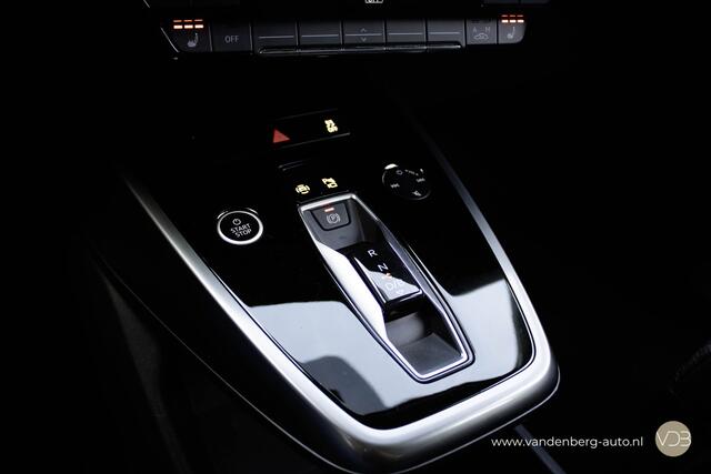 Audi Q4 e-tron 40 204pk Advanced Plus 77 kWh PANORAMA Origineel NL