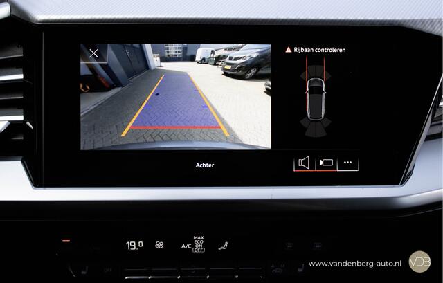 Audi Q4 e-tron 40 204pk Advanced Plus 77 kWh PANORAMA Origineel NL