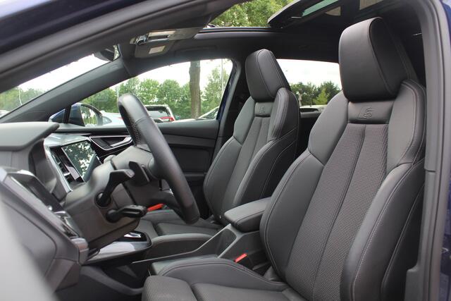 Audi Q4 e-tron 45 S Edition 82 kWh / Panoramadak / Camera / 20'' / Sfeerverlichting / Half leder / Navigatie / DAB / Stoelverwarming / ACC