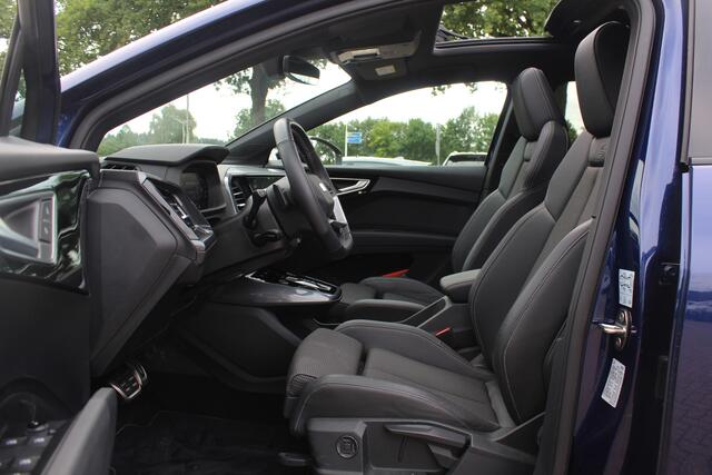 Audi Q4 e-tron 45 S Edition 82 kWh / Panoramadak / Camera / 20'' / Sfeerverlichting / Half leder / Navigatie / DAB / Stoelverwarming / ACC