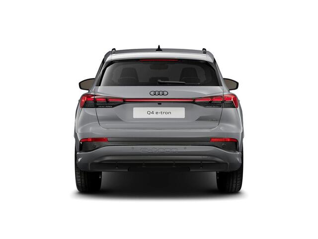 Audi Q4 e-tron 45 S edition Competition 82 kWh 286 pk | Assistentiepakket plus | Ambient lichtpakket | Optiekpakket zwart plus | Privacy glas |