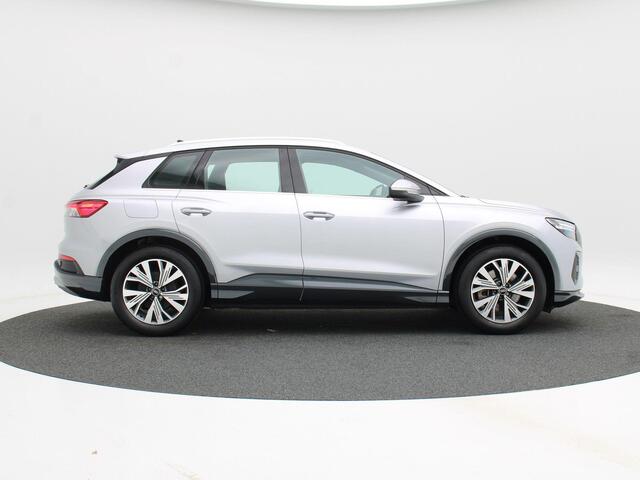 Audi Q4 e-tron 40 Advanced edition 77 kWh 204 Pk | Adaptive Cruise | Climate Control | Stoelverwarming | Navigatie | Camera | Carplay | 20 inch | 87.598 Km!!