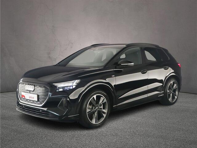 Audi Q4 e-tron 45 quattro S Edition 82 kWh | Camera | Matrix | ACC | Carplay | Audi sound | Parkeerhulp plus |