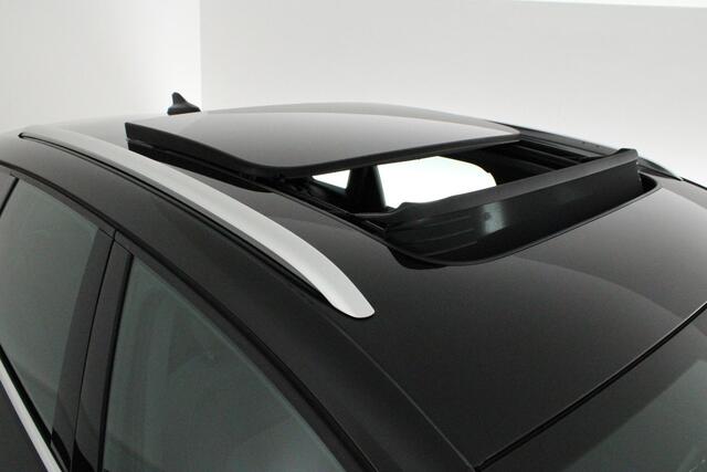 Audi Q4 e-tron 40 204pk Launch edition Advanced 77 kWh Panoramadak Keyless Stoelverwarming Leder Navigatie