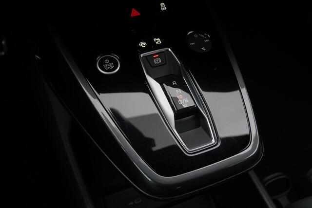 Audi Q4 e-tron 299Pk Aut. | 50 Quattro | Edition One | S-Line | Sportstoelen | Warmtepomp | Achteruitrijcamera | 21''