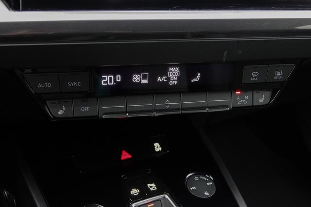 Audi Q4 e-tron 299Pk Aut. | 50 Quattro | Edition One | S-Line | Sportstoelen | Warmtepomp | Achteruitrijcamera | 21''