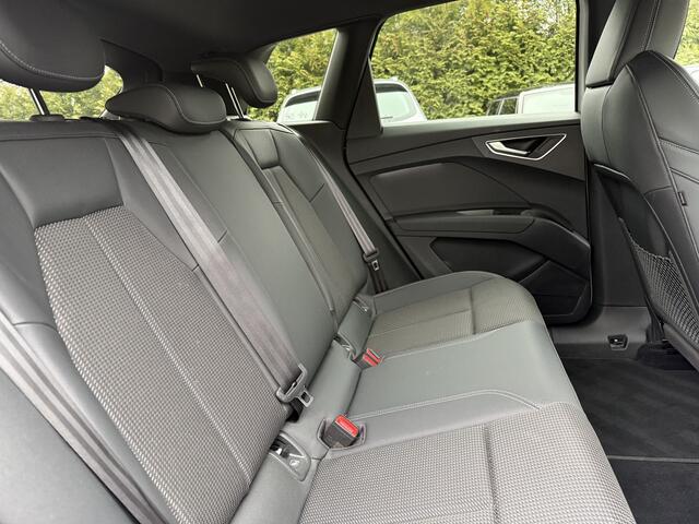 Audi Q4 e-tron 35 Launch ed. Advanced+ 55kWh Camera | Nieuwstaat!