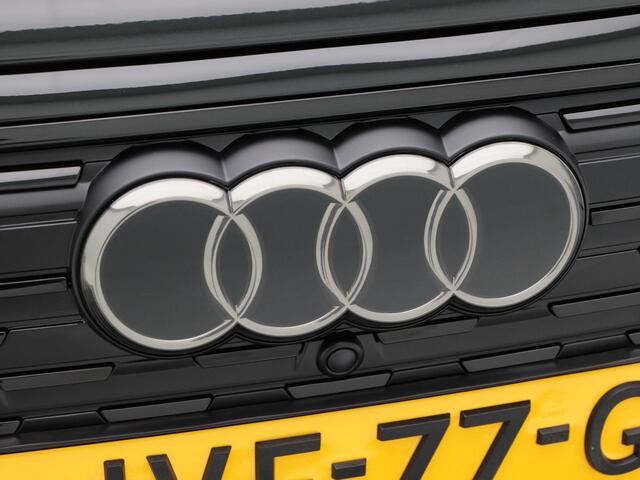 Audi Q4 e-tron 45 quattro S Edition Competition | 286 Pk | Privacy glas | 21 inch | Ambiente verlichting | Zwart optiek |