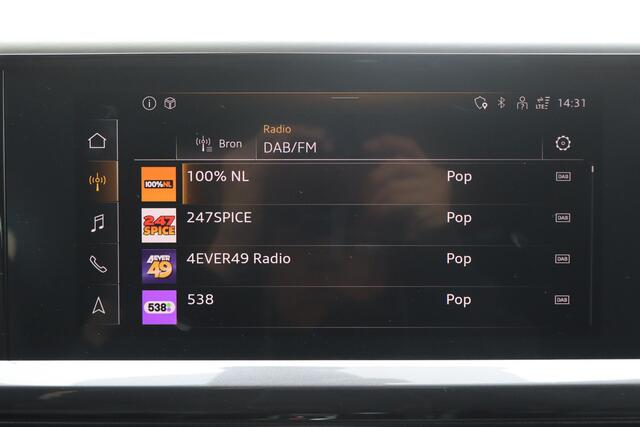 Audi Q4 e-tron 50 quattro Launch edition S Competition 77 kWh - NL- Auto!! Stoelverw I Adap Cruise I Camera