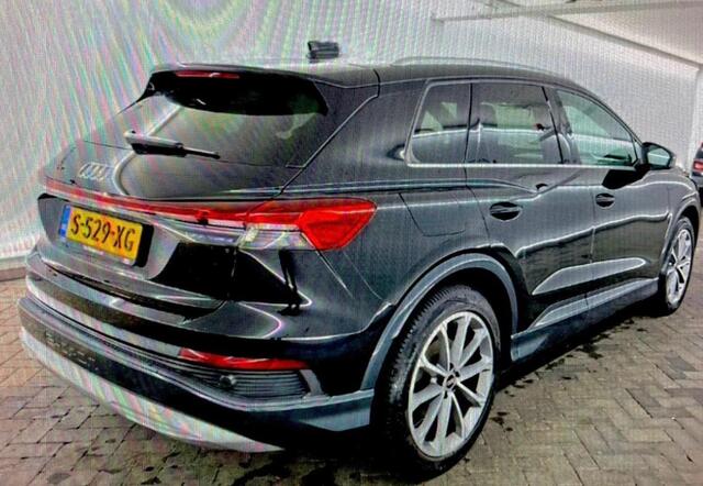 Audi Q4 e-tron 40 Advanced edition 77 kWh/Carplay/20inch/Camera/LED