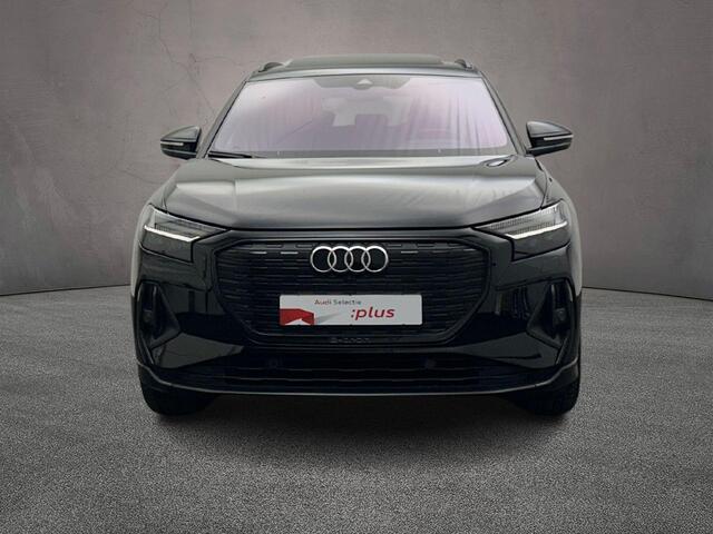 Audi Q4 e-tron 40 Edition 77 kWh | Adaptieve demping | Trekhaak | Headup | MMI pro | Matrix | Audi Sound | Pano |