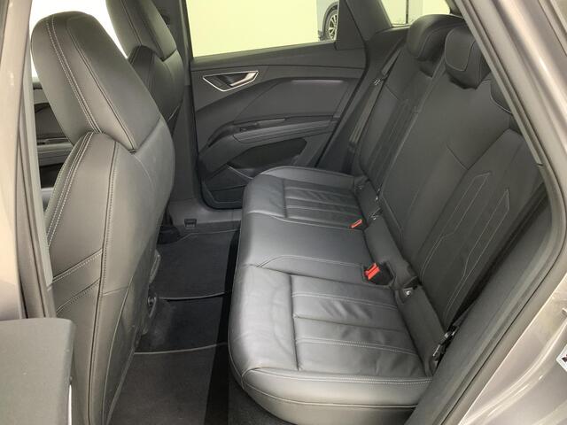 Audi Q4 e-tron 40 Launch edition Advanced Plus 77 kWh | SOH 97% | WEGKLAPBARE TREKHAAK | NAVIGATIE | ACHTERUITRIJCAMERA