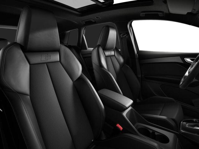 Audi Q4 e-tron 45 quattro S Edition Competition 286 PK · Comfortpakket plus · Comfortsleutel · Glazen panoramadak