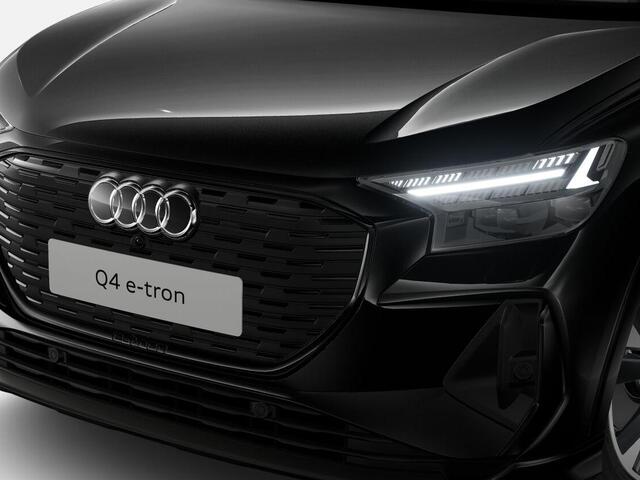 Audi Q4 e-tron 45 quattro S Edition Competition 286 PK · Comfortpakket plus · Comfortsleutel · Glazen panoramadak