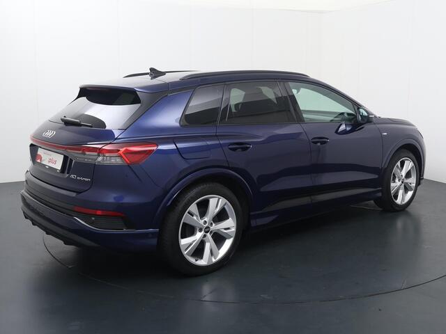 Audi Q4 e-tron 40 Launch edition S Competition 77 kWh | 204 PK | SoH 90% | Matrix LED koplampen | Warmtepomp | S line | Navigatiesysteem | Audi sound system |