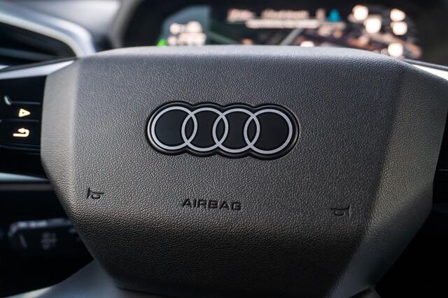 Audi Q4 e-tron 40 Advanced Edition 77 kWh - Trekhaak - Nappa interieur