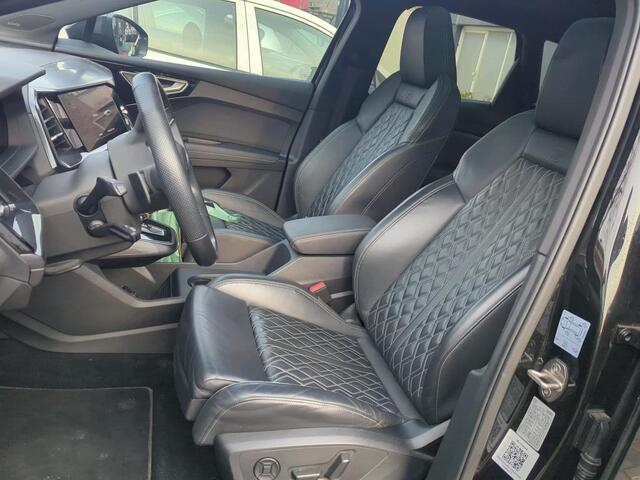 Audi Q4 e-tron 50 quattro Launch edition S Competition 77 kWh / Dinamica Leder / Stoelverwarming / 21 Inch / Elect. Achterklep