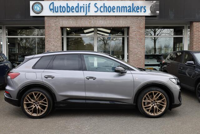 Audi Q4 e-tron 50 quattro S-Line edition 77 kWh TREKHAAK-ELEC. LEER CAMERA DAB CARPLAY COCKPITVIEW NAVI 21"LMV-GOLD ZWARTE-HEMEL 2xPDC ENZ!