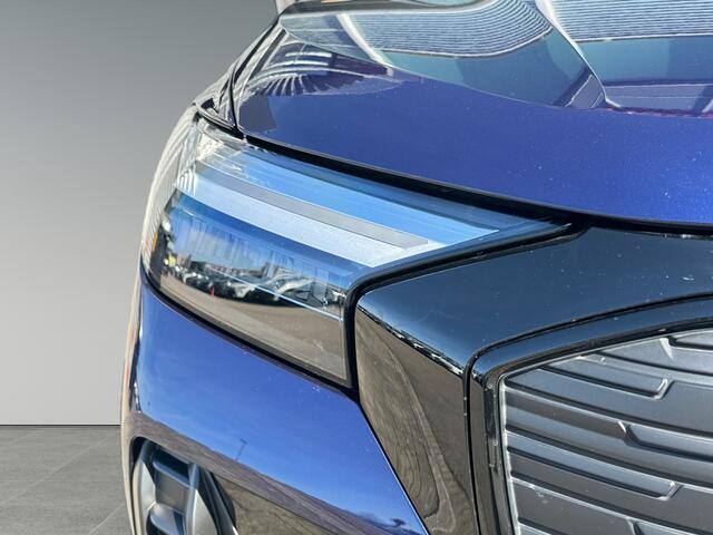 Audi Q4 e-tron 45 Advanced edition 82 kWh 286pk MMI navigatie plus | Parkeerhulp plus | Achteruitrijcamera