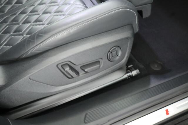 Audi Q4 e-tron 50 quattro 299pk Launch S Competition 77 kWh SOH 88% Sonos Head-Up Camera Keyless Leder Memory Virtual Cockpit Navigatie Panoramadak S-Line