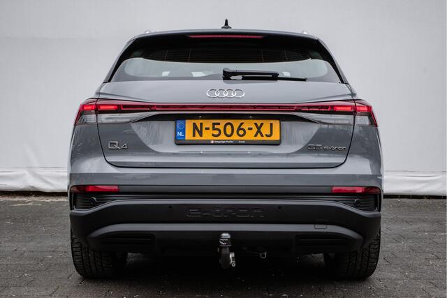 Audi Q4 e-tron 35 Launch edition 55 kWh SOH 91% Trekhaak/ Camera/ Stoelverwarming/ Navigatie/ Adapt. cruise